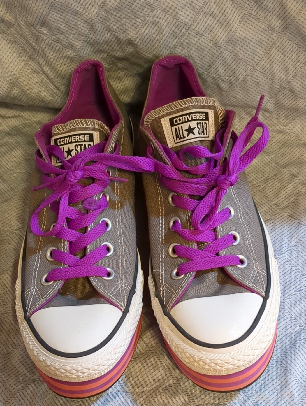 Converse All-Star Low-Top Gray Canvas Platform Sneakers with Purple Laces